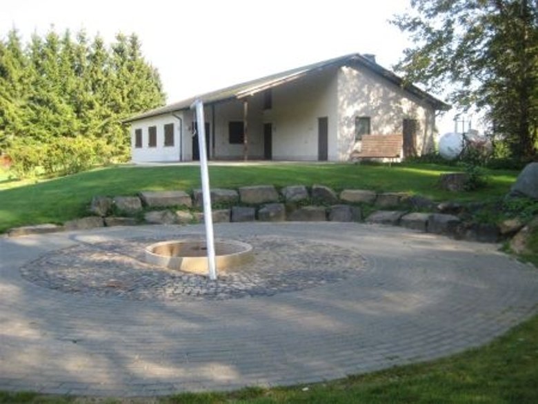 Gebäude Sportplatz Staudt